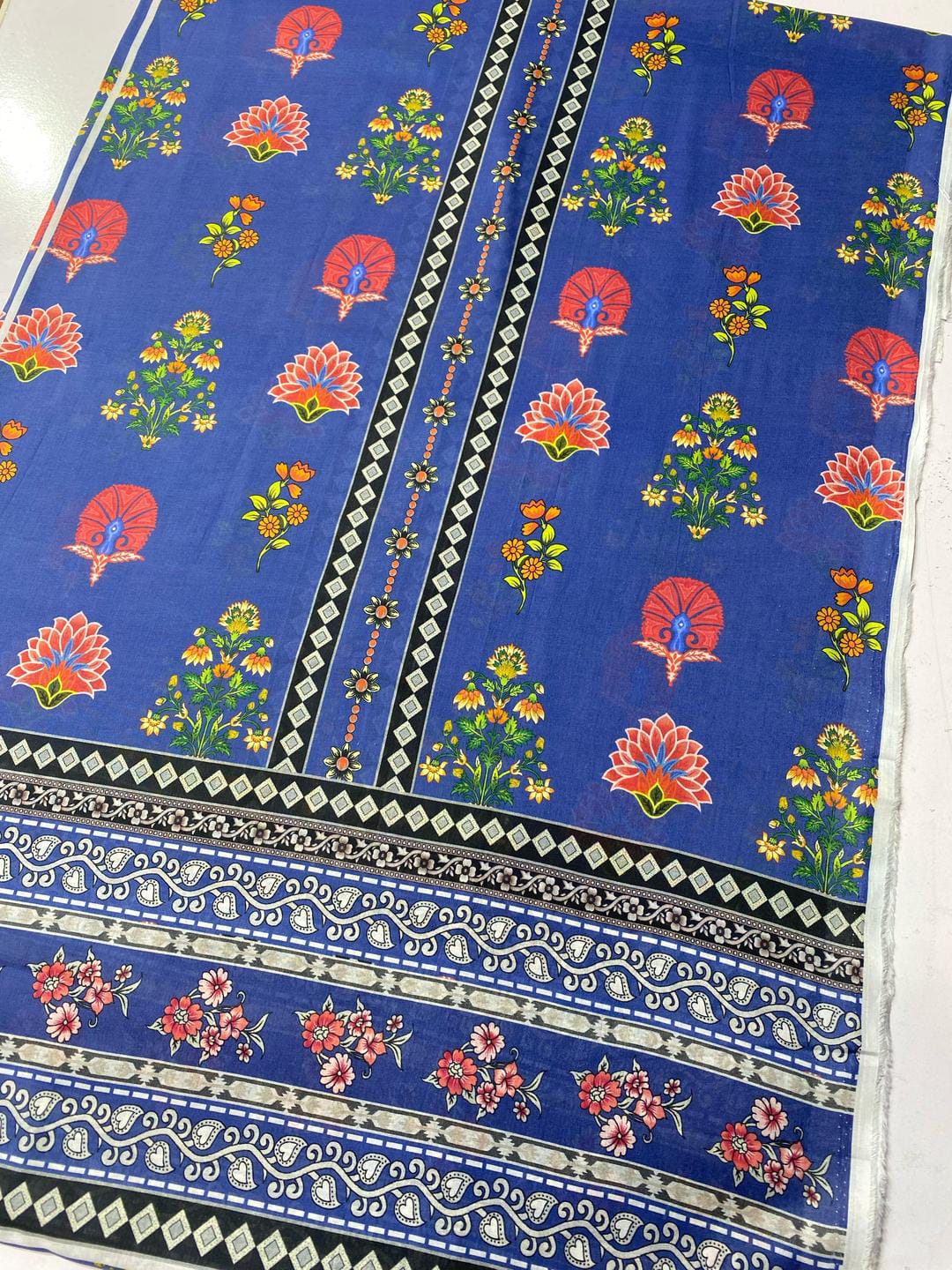 Stylish Printed Lawn Suit for Women - 2 Pcs Set with Cut Work Neckline