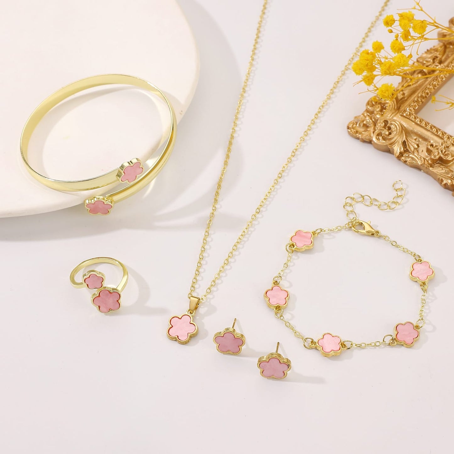 European and American Cross-border Hot Selling Lucky Flower Jewelry suit Five-leaf Clover Bracelet Bracelet Earrings Necklace Ring Women Jewelry