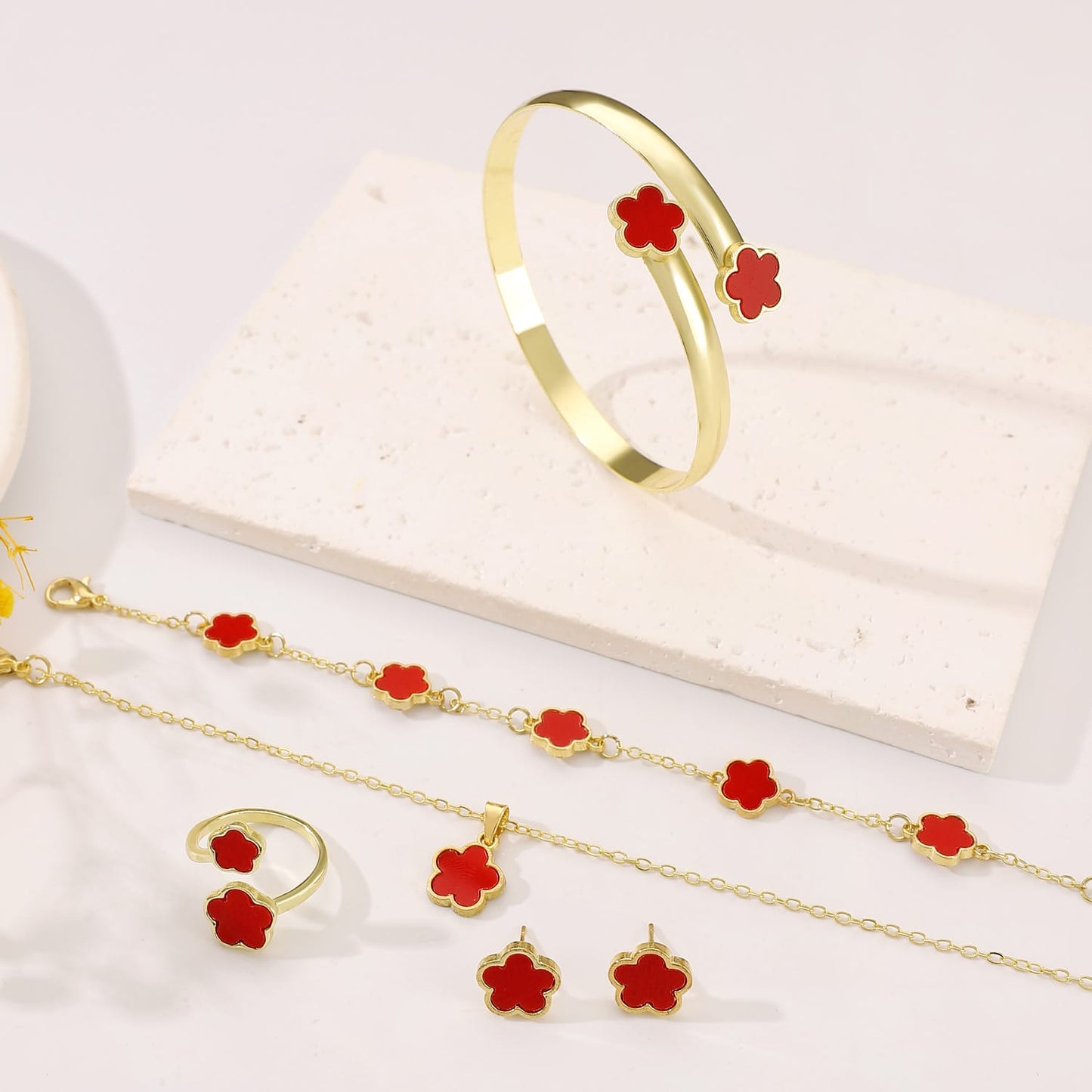 European and American Cross-border Hot Selling Lucky Flower Jewelry suit Five-leaf Clover Bracelet Bracelet Earrings Necklace Ring Women Jewelry