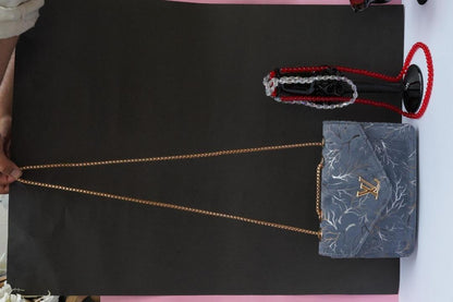 Women's Velvet Textured Purse  With Chain
