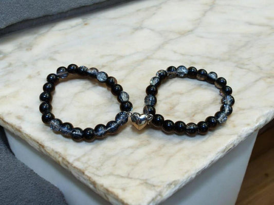 Stylish 2 Pcs Heart Design Unisex Couple's Bracelet - Silver Plated Beads with Black and Blue Stones