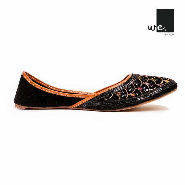 Stylish Women's Canvas Khussa with Thread Work - 1 Pair