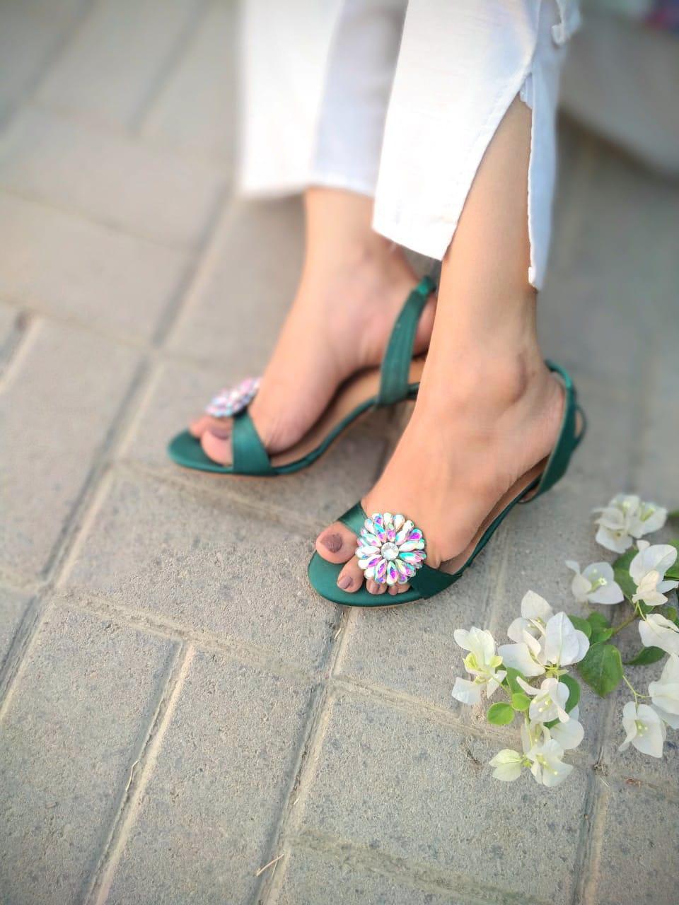 Stylish Women's Synthetic Leather Fancy Block Heels - Pink - 1 Pcs