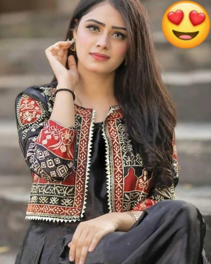 Stunning 2 Pcs Women's Stitched