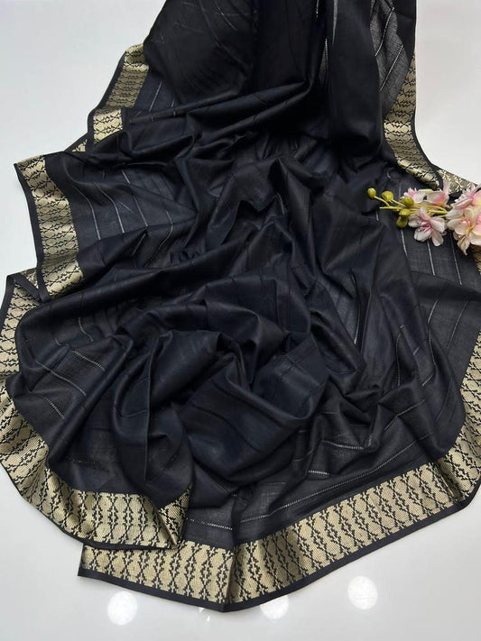 1 Pc Women's Lawn Tarkashi Shawl