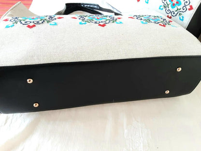 Women's Cotton Embroidered Hand Bag